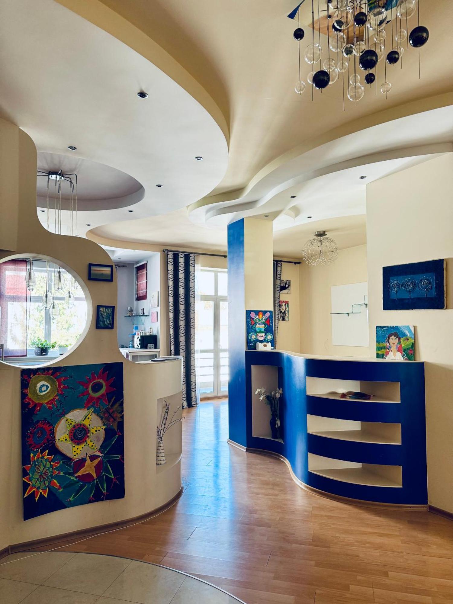Modern On Mechnikova Street 18 Apartment